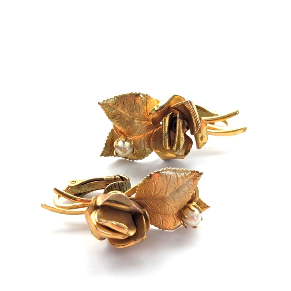 Vintage Estate Signed Star Figural Rose Flower Faux Pearl Clip On Earrings